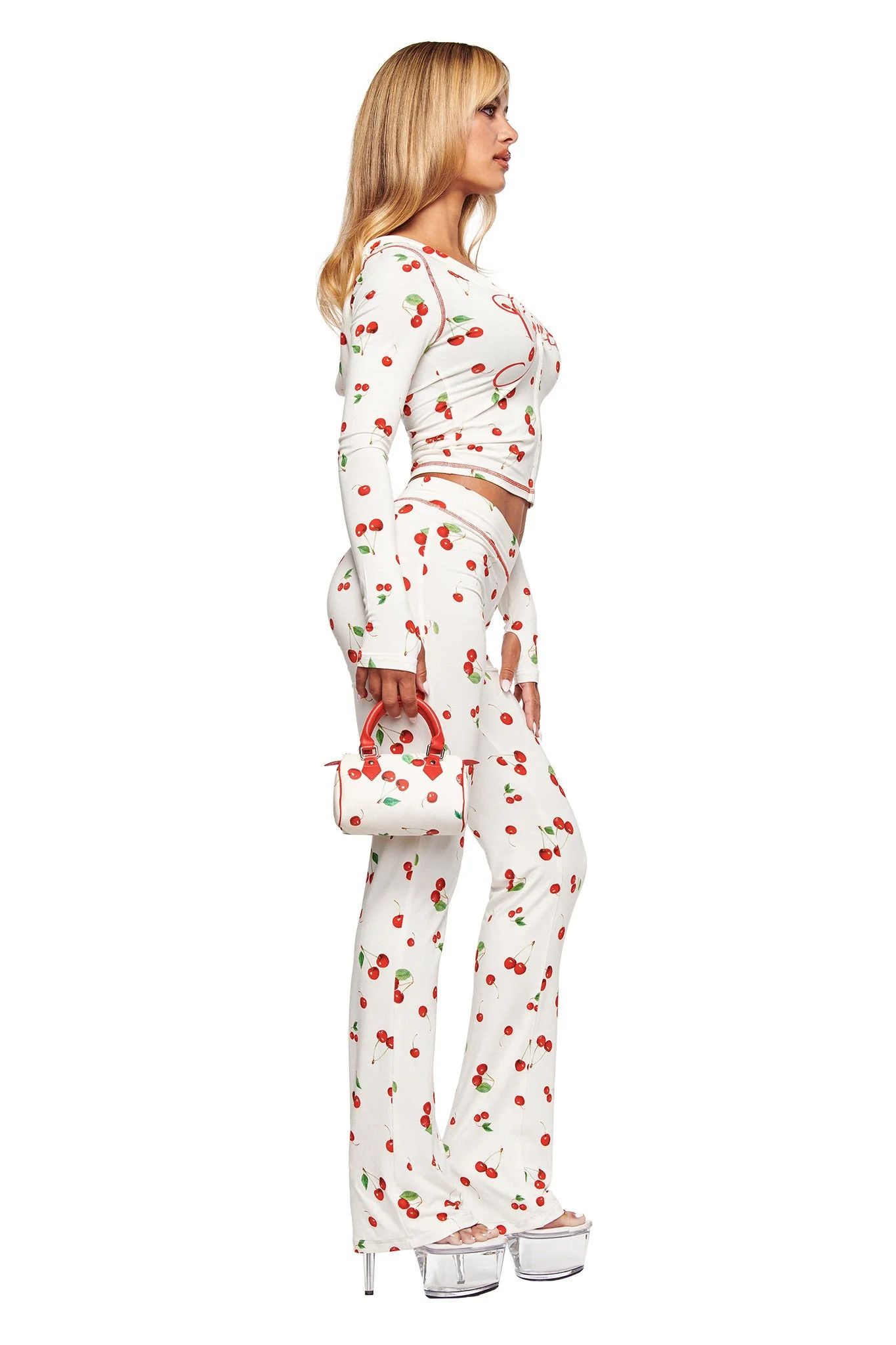 BLARE HOODIE - CHERRY ON TOP - Image 3