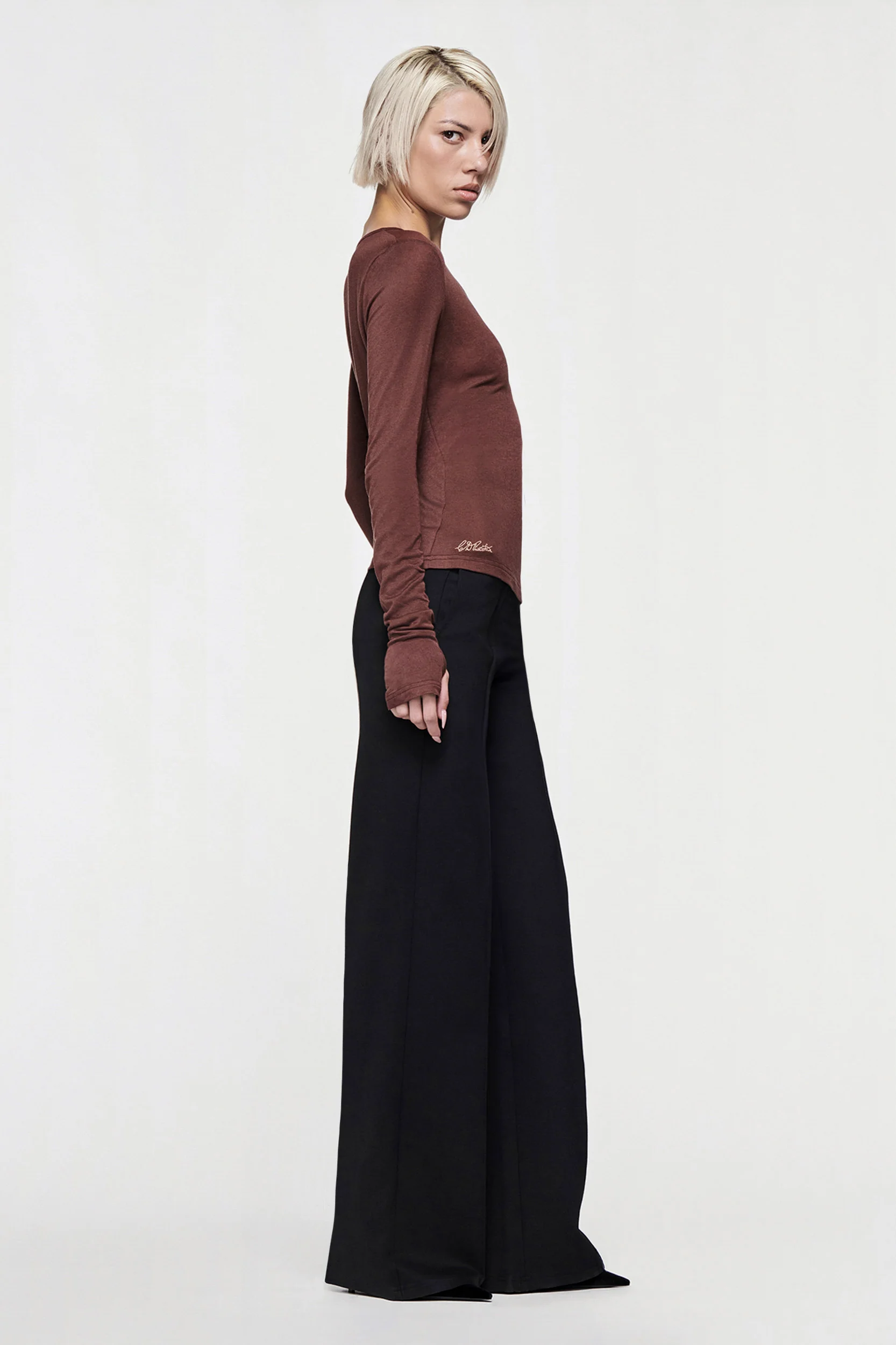 CLAUDIA LONG SLEEVE BASIC TOP - CHOCOLATE - Image 3