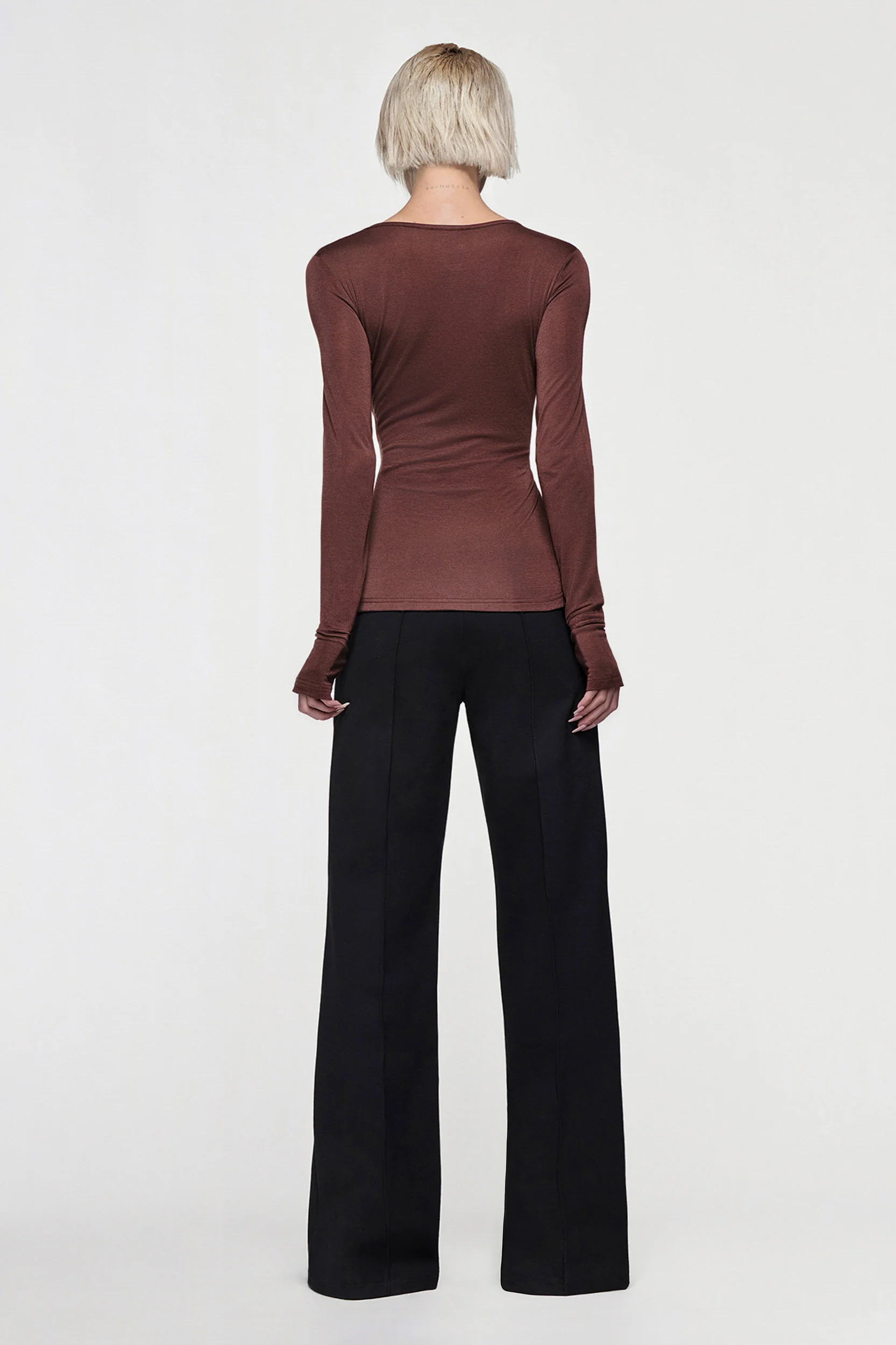 CLAUDIA LONG SLEEVE BASIC TOP - CHOCOLATE - Image 4