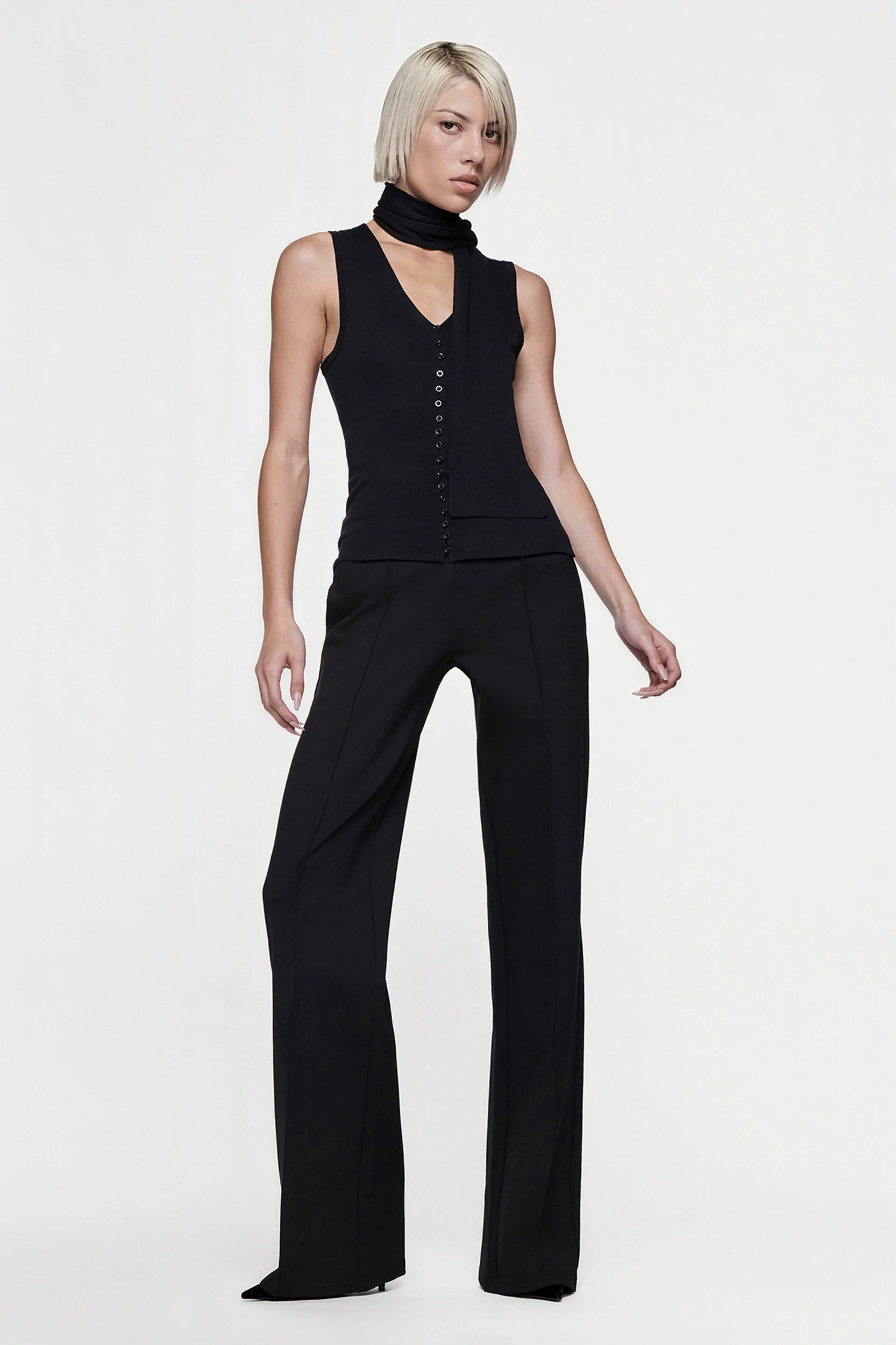 LILY SLEEVELESS KNIT BUTTON UP TOP - BLACK - Image 2