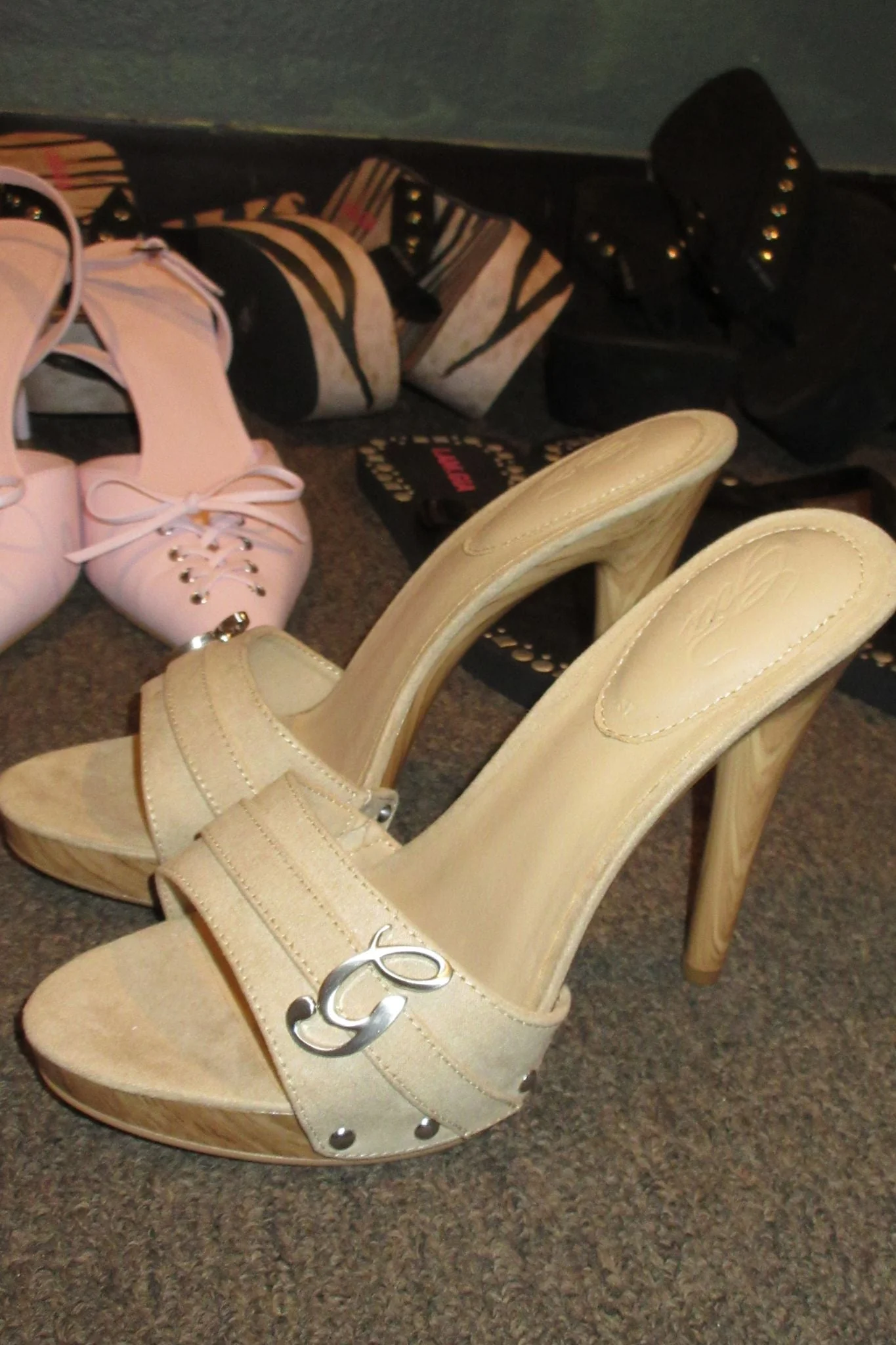 NICKY HEEL - TAN SUEDE - Image 4