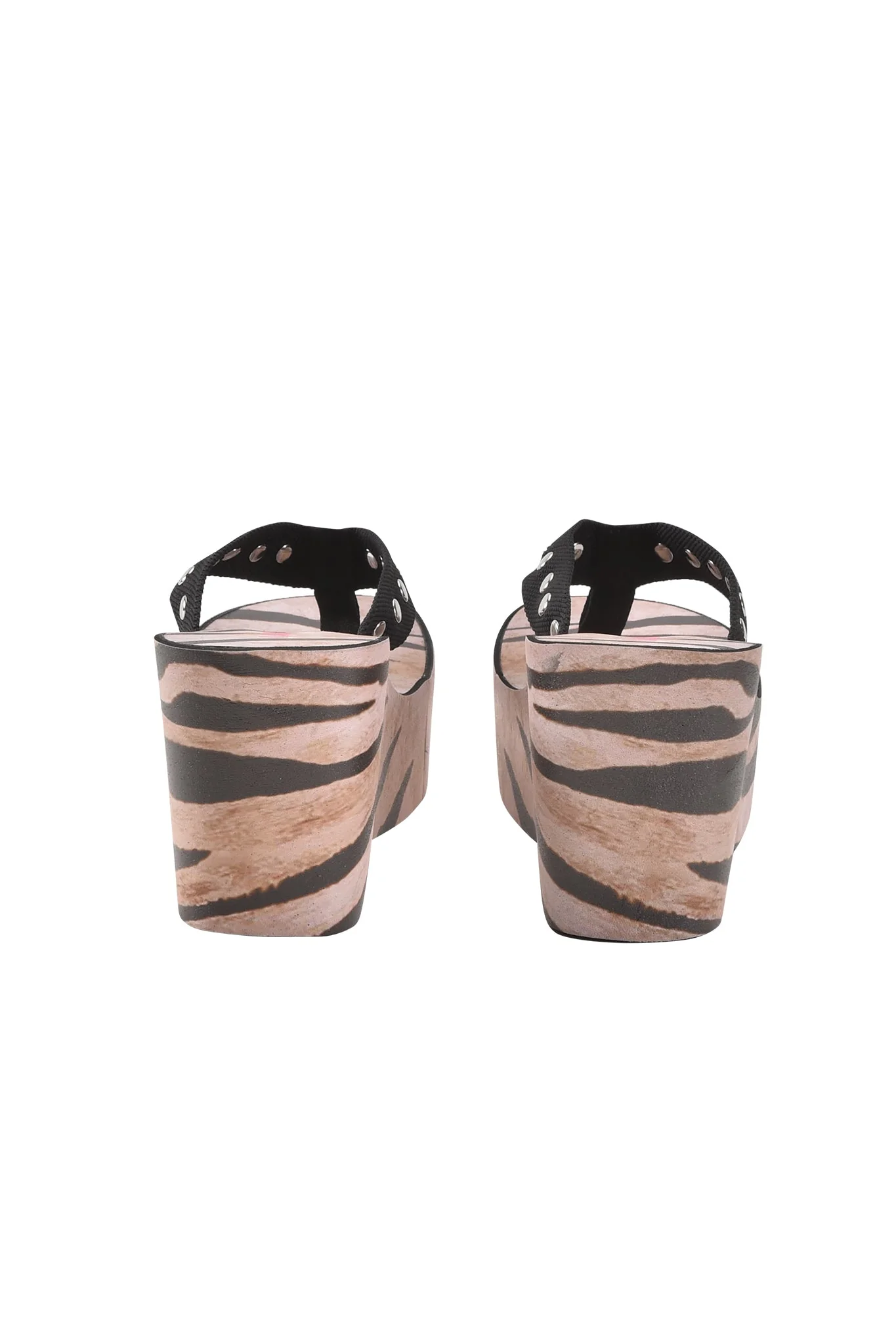 SHELBY STUDDED FLIP FLOP 2.0 - WILD SIDE - Image 3